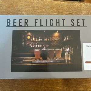 University of North Carolina Beer Flight Set with 4 4” Glasses New in Box